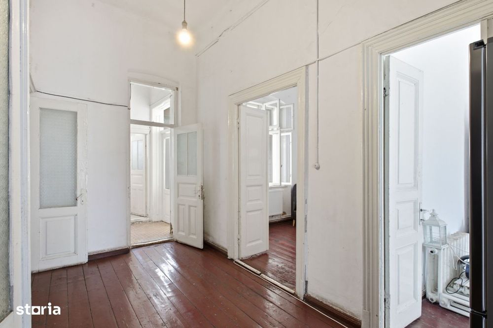 Bulevard Tomis cladire in zona ultracentrala cu potential de investiti