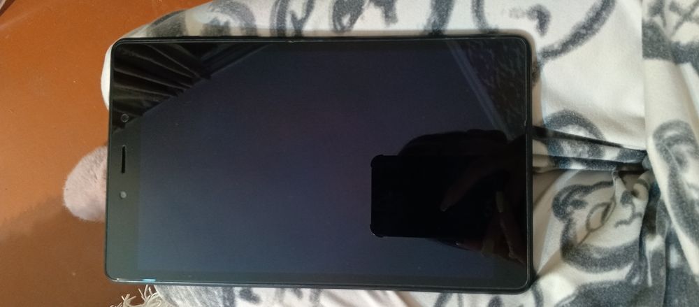 Продам Планшет SAMSUNG GALAXY Tab A