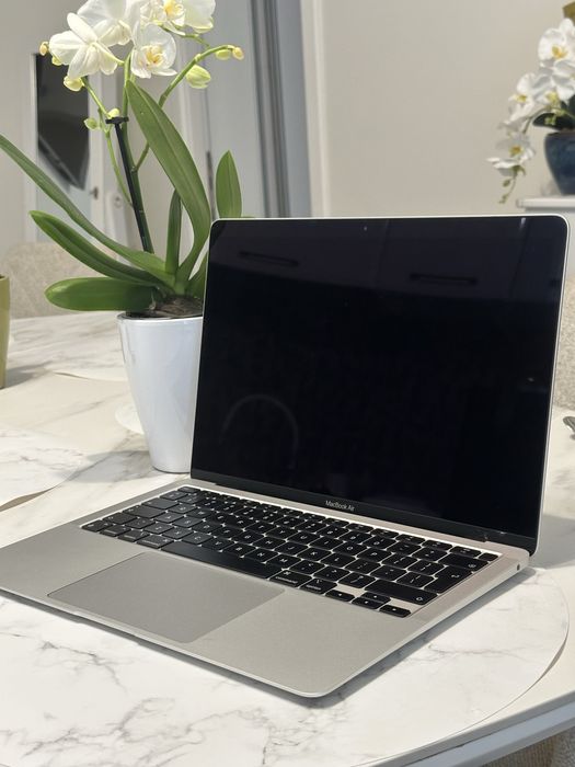 Vand MacBook Air 13 2020