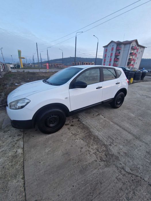 Vând Nissan Qashqai