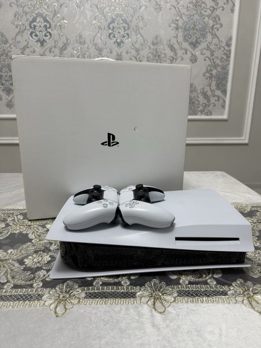 ps 5 diskavodli vzlom+2ta dualsense