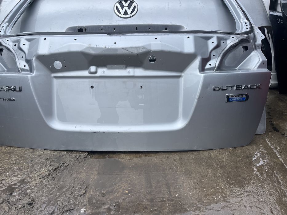 Багажник/капак Subaru Outback