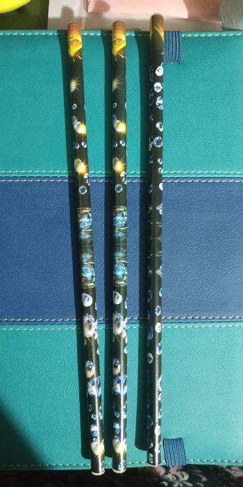 Восковый карандаш для страз