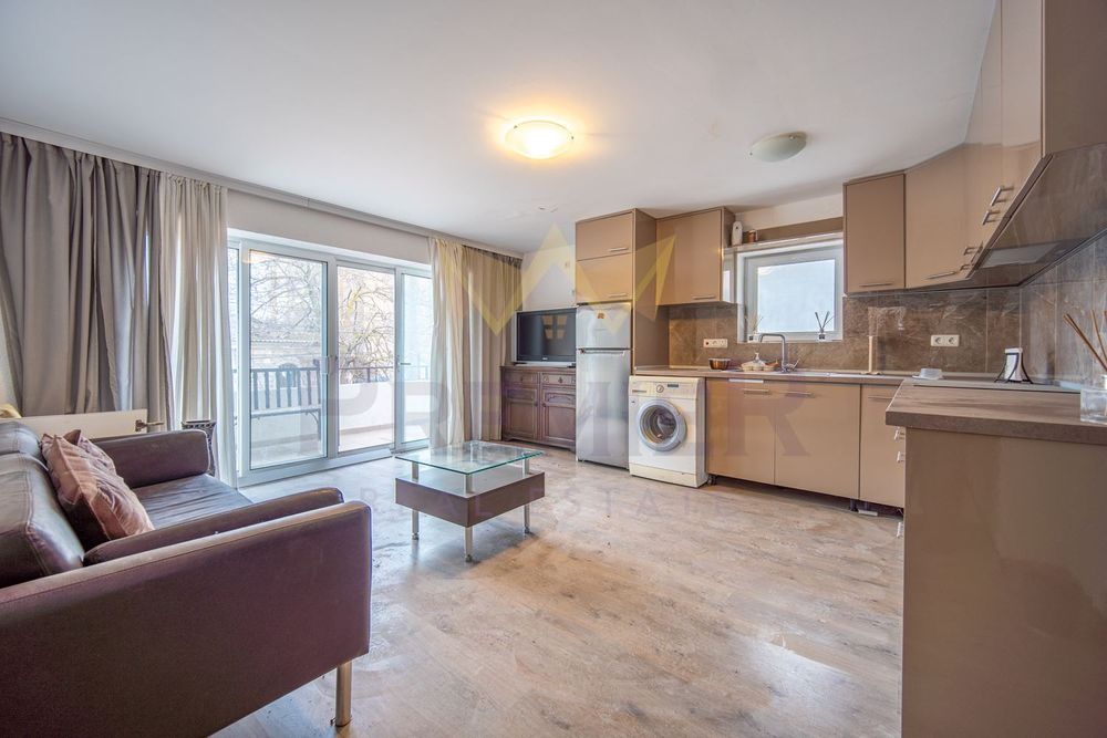 Къща в Добрич, област-гр.Балчик площ 190 цена 220000