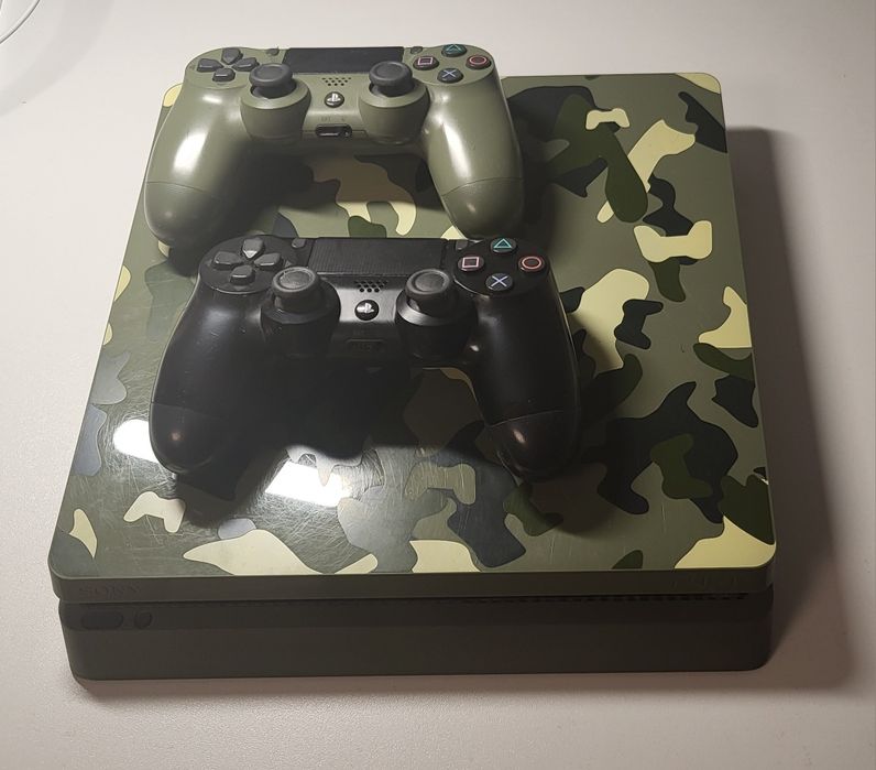 Playstation 4 1tb особой раскраски