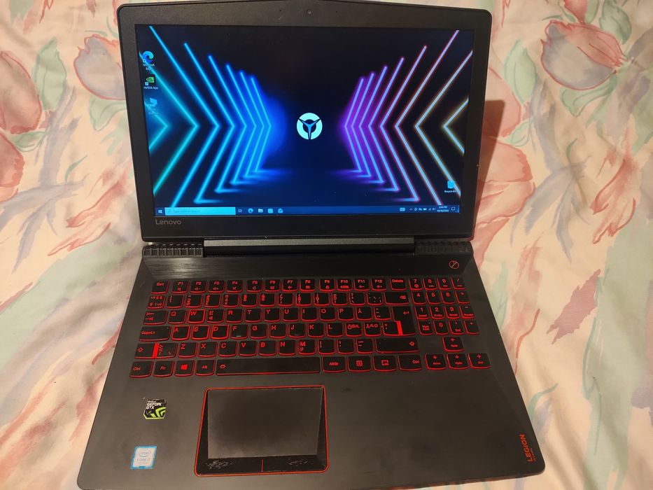 Vând laptop gaming Lenovo y520,i7 gen.7,gtx 1050ti 4g