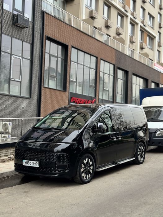 Встреча гостей Transfer airport Вип Трансфер VIP минивэн Staria