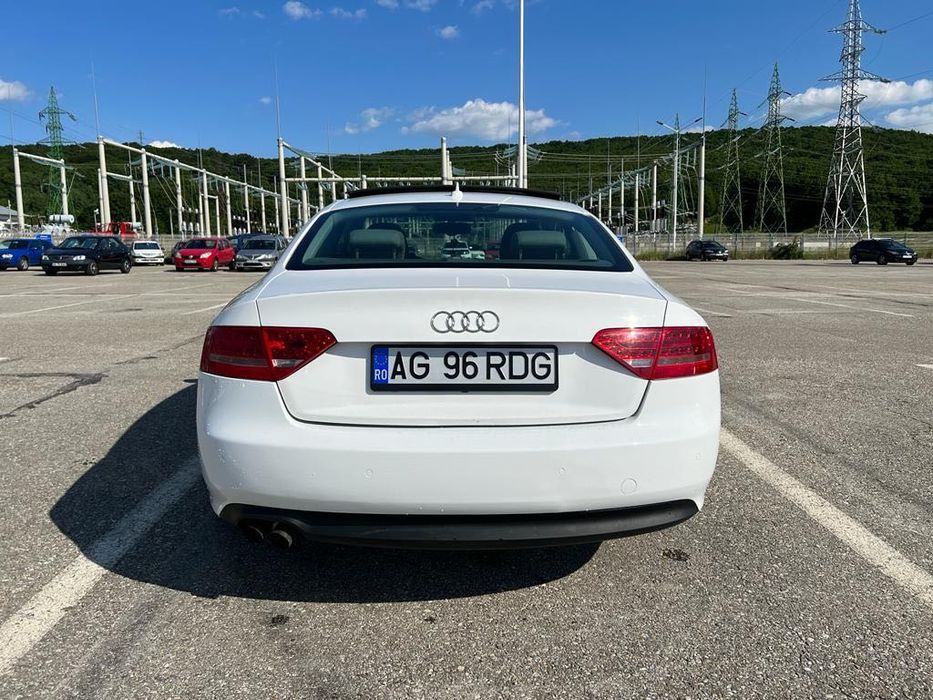Audi A5 2.0TFSI.