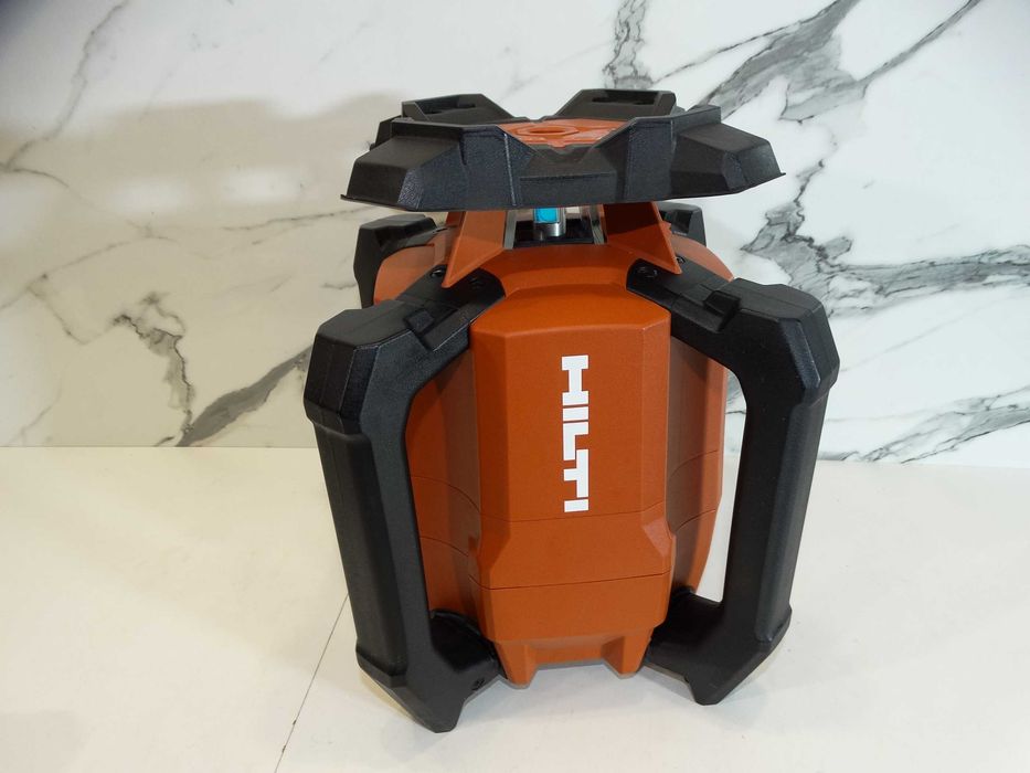 09.2025 - Hilti PR 40 - 22 / Nuron - Ротационен лазерен нивелир