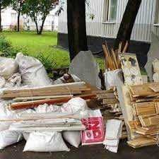 Curatenie apartamente vechi , eliberare gunoi, vechituri , moloz