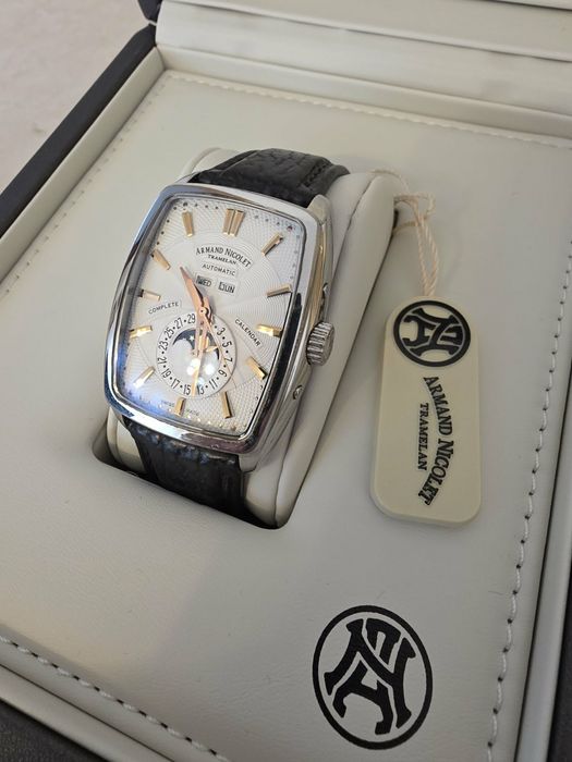 Armand Nicolet  automatic