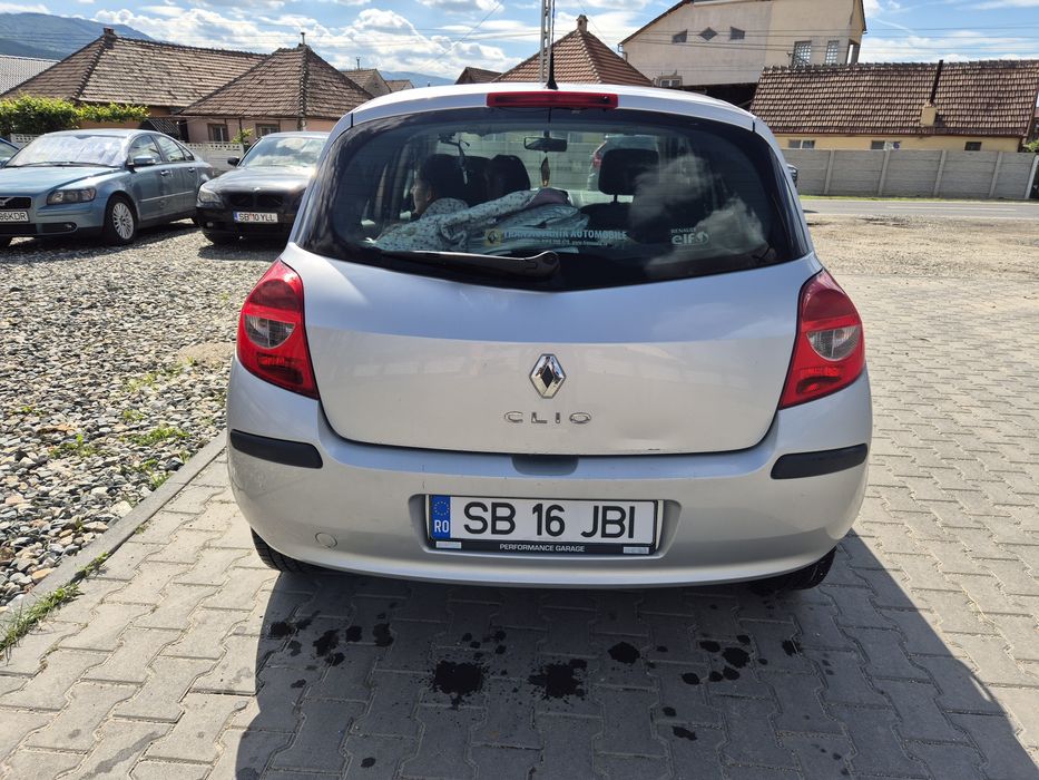 Renault Clio 1.2 benzina 2008 AC perfect funcțional