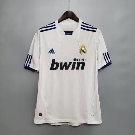 Футболка Реал Мадрид 2010/11.  Ретро