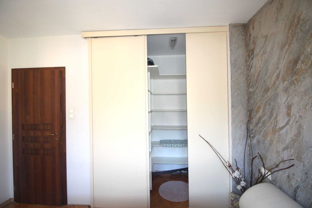 Дава се под наем Двустаен апартамент в Габрово, Център - 55 кв.м за 331.5 € - Снимка #7