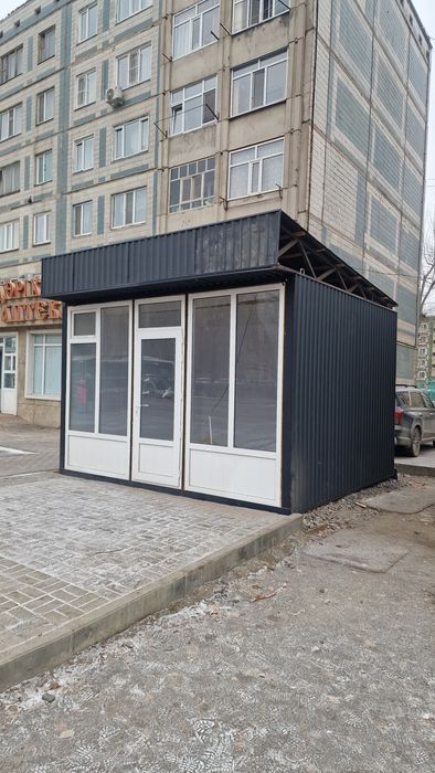 Продаю сам павильон без место.