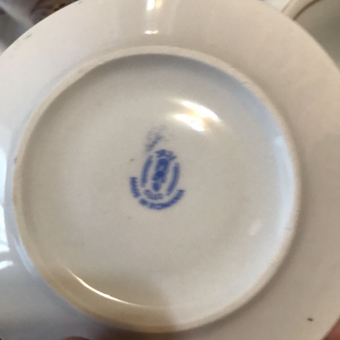 Set portelan cani si pahare pentru cafea