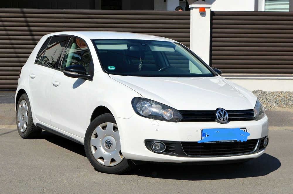 VOLKSWAGEN Golf 2011 — imagine 4