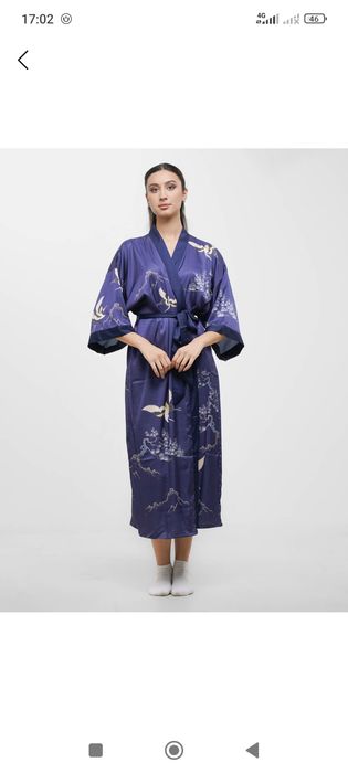 Шёлковые халаты, кимоно.Женский халат