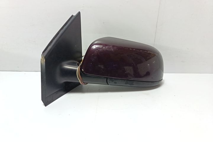 Oglinda stanga Volkswagen VW Polo a 4-a generatie 9N