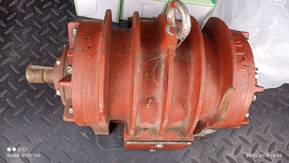 Насос на Ас машину новый522