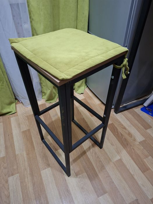 Барные стулья 2 шт