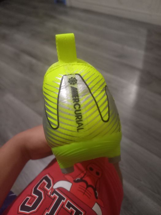 Ghete de fotbal [VÂND URGENT]