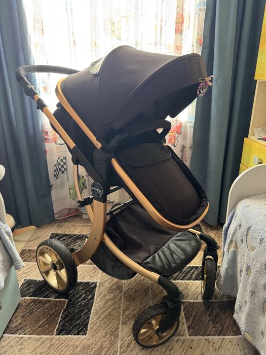 Продаю коляску трансформер Emilie