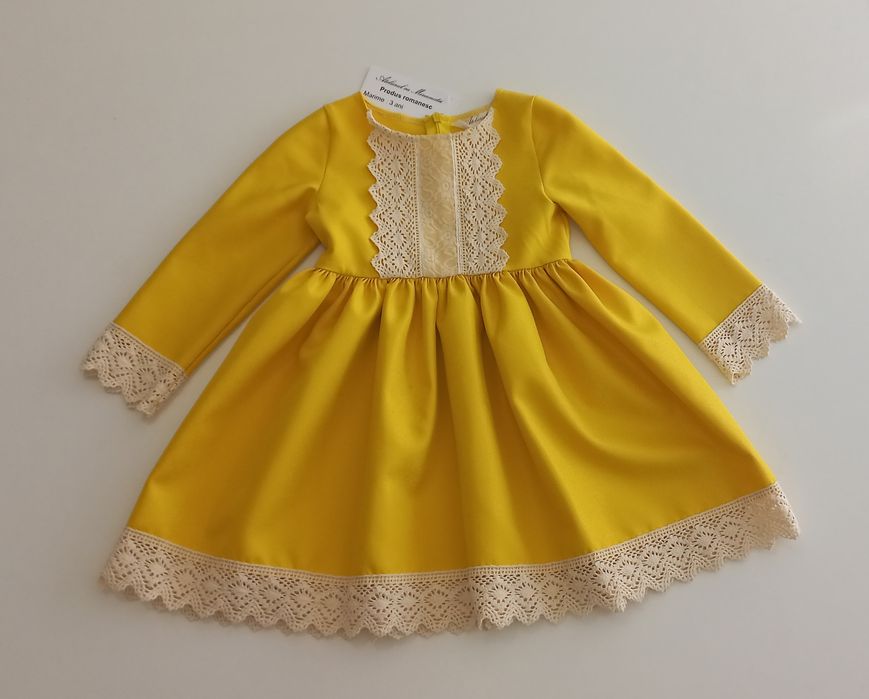 Rochite pentru fetite