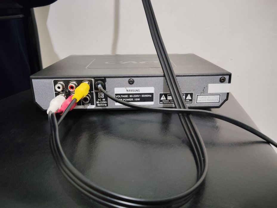 DVD sotladi ishlashi zor