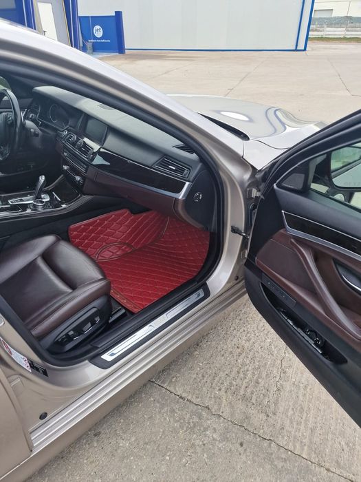 Vând schimb  cu. E CLASS 2017.