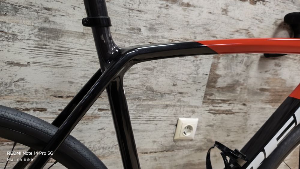 Карбонов шосеен велосипед Trek Emonda SL6 105 R7100 12S DT Swiss | 58