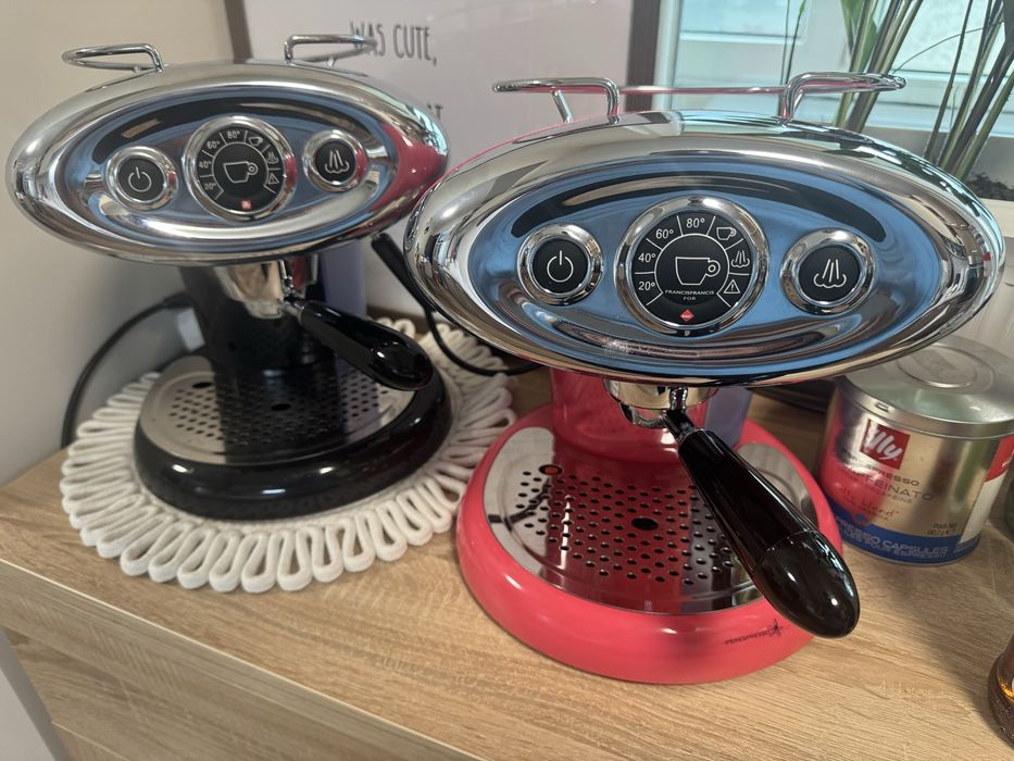 Illy IperEspresso Francis X7.1 кафемашина розова