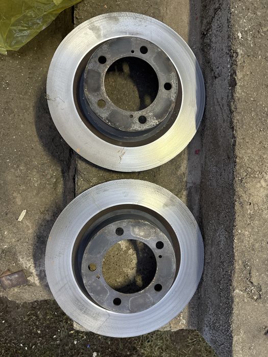 Тормозные диски на лендкрузер 200