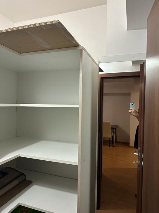 Inchiriez apartament