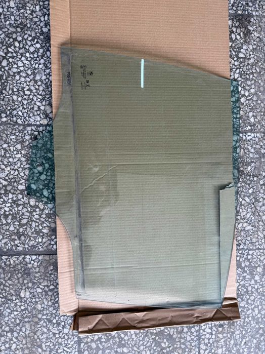 Части за BMW F30, оригинални, различни