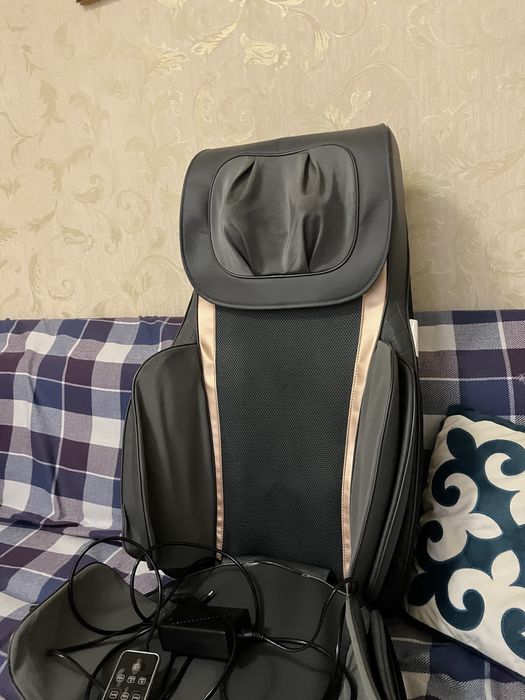 Массажное кресло