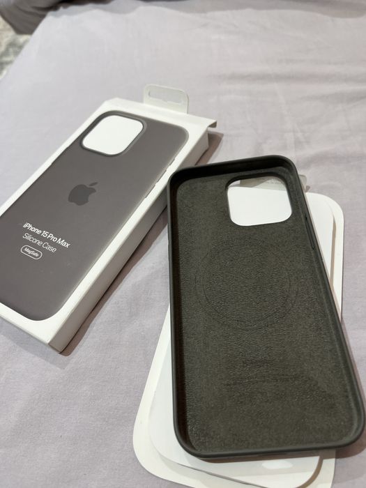 Силиконовый чехол Iphone 15 pro max