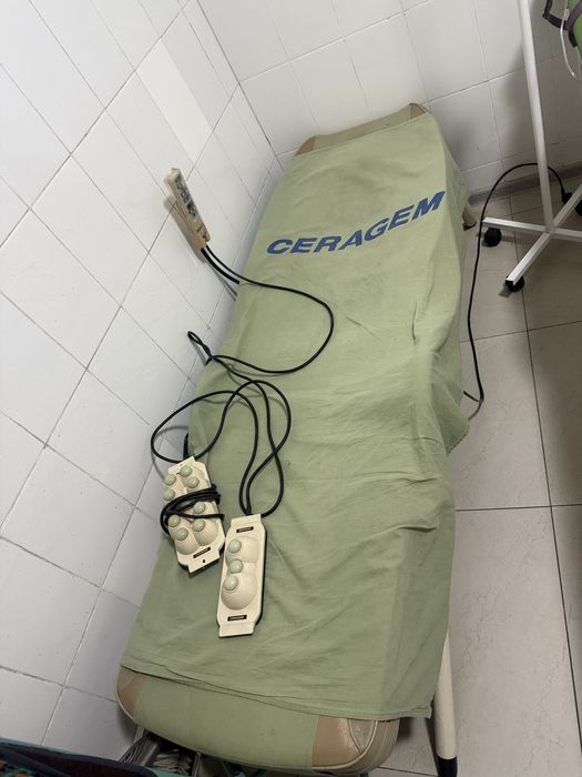 Seragem массажная кровать