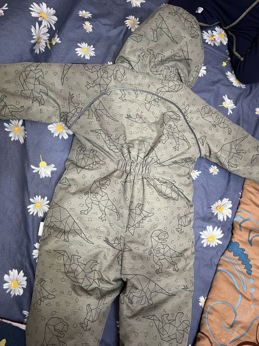 Продам комбинезон детский