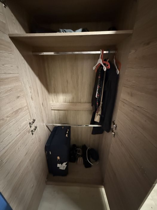 Продам шкаф платильный.