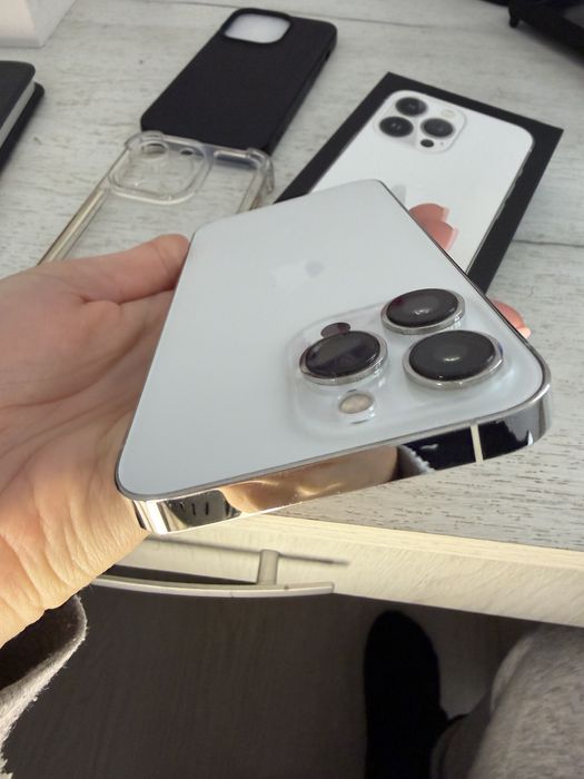 Iphone 13 Pro in perfecta stare