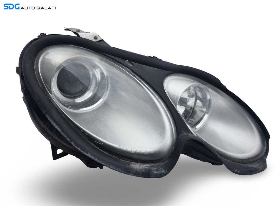 Far Dreapta EUROPA Smart ForFour 2004 - 2006 Cod A4545400054 (Ureche Superioara Reparata) [LS1054]