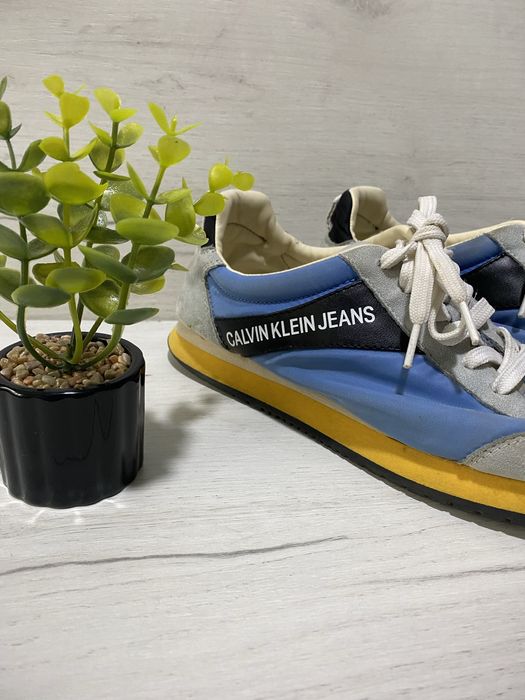 Adidasi calvin klein jeans !