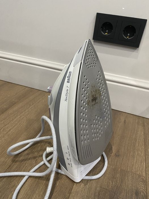 Утюг BrAun TexStyle 7