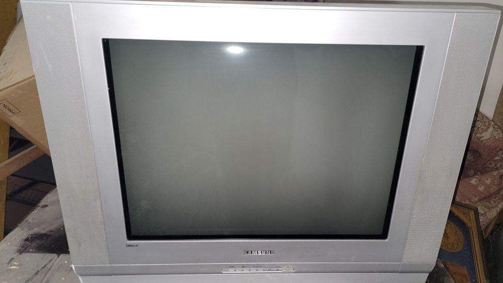 Телевизор самсунг