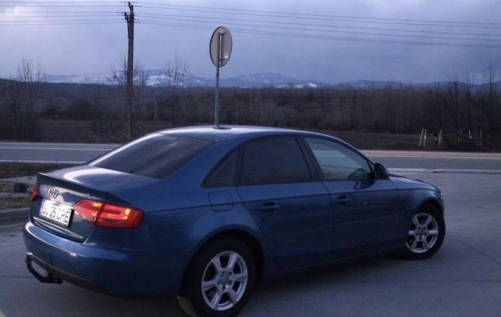 Vând audi a4 b8 2.0 tdi