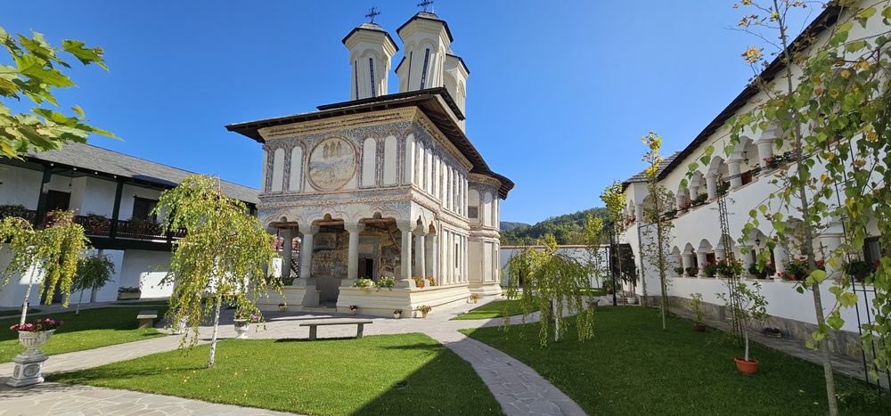 Teren de vanzare In Berislavesti - Calimanesti 4000mp