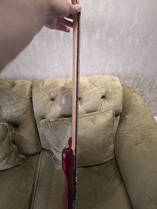 Бас Ibanez GSR200 красный