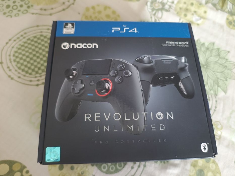Nacon Revolution Unlimited Pro Controller - PS4/ PC - Nou!