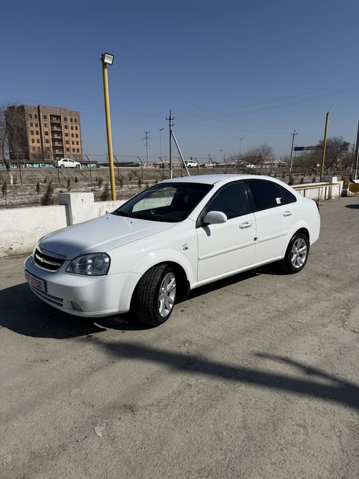 Lasetti 2013 yil sotiladi